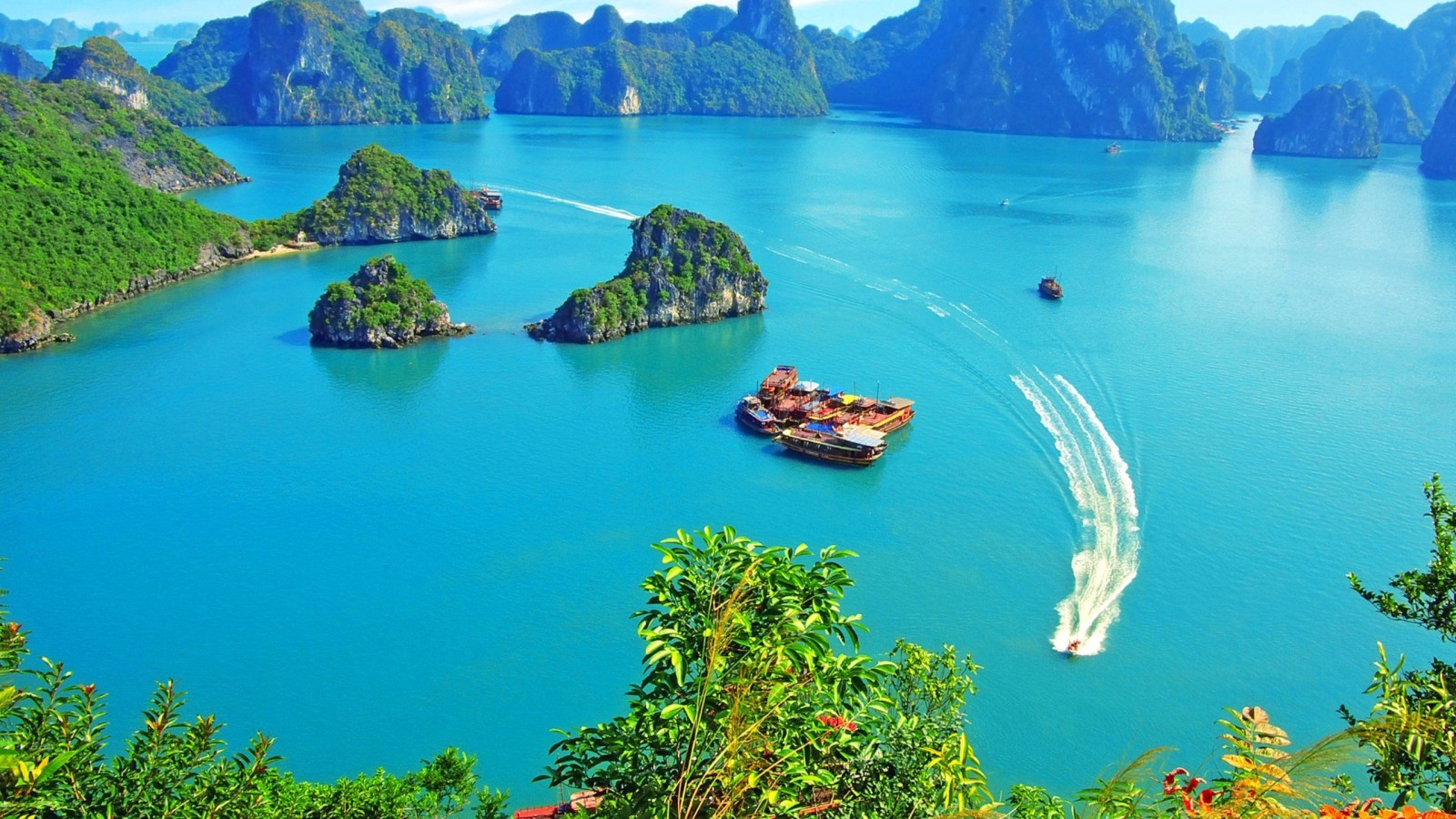 How to visit Halong Bay from Hanoi?